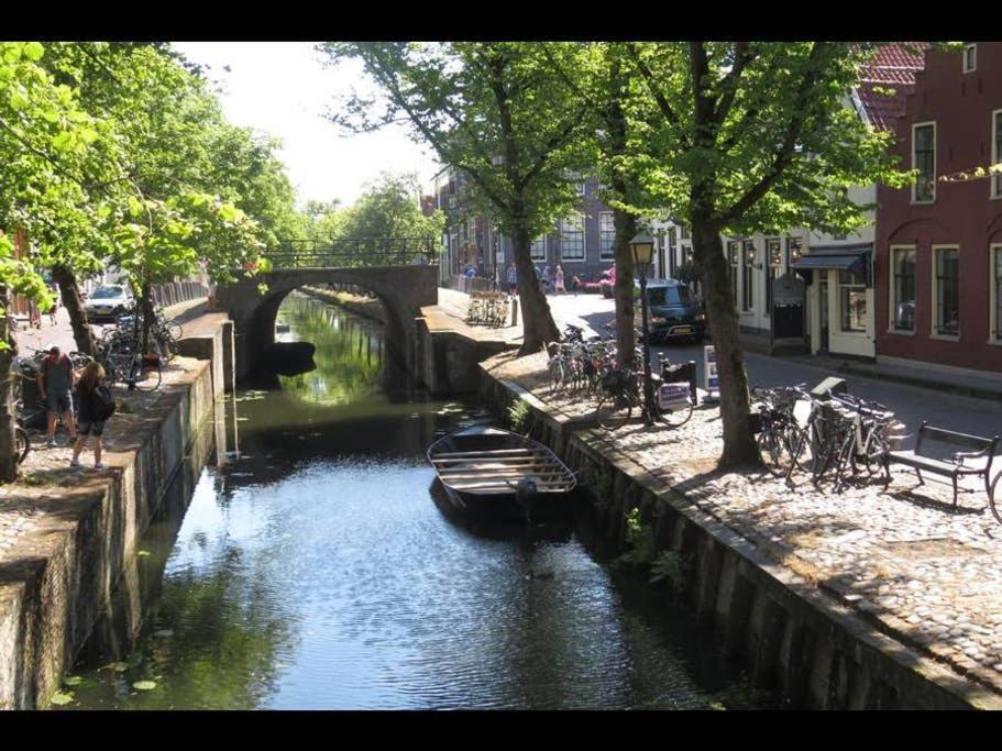 In The Old City Centre Of Edam, Unique Apartment. Eksteriør billede